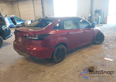 2016 Ford Focus Se z USA, uszkodzony, nr VIN 1FADP3F28GL244646